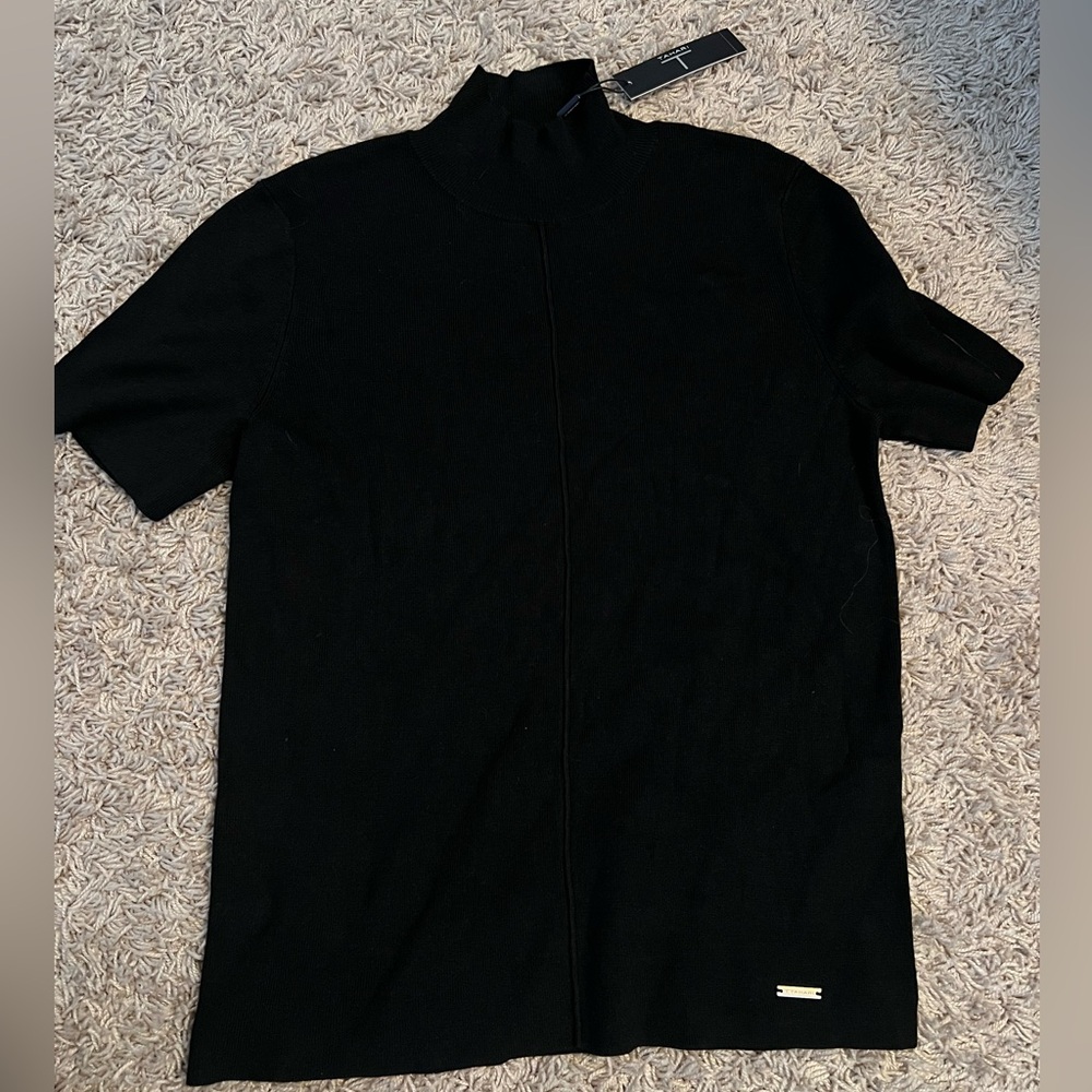 Tahari Top